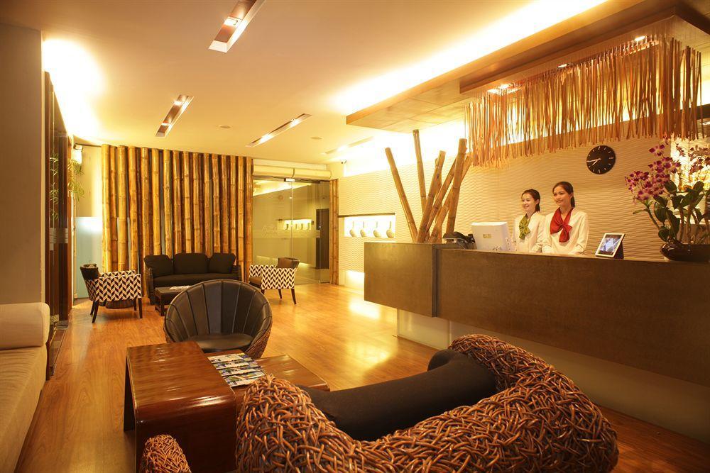 Отель Bamboo House Phuket Карон Экстерьер фото