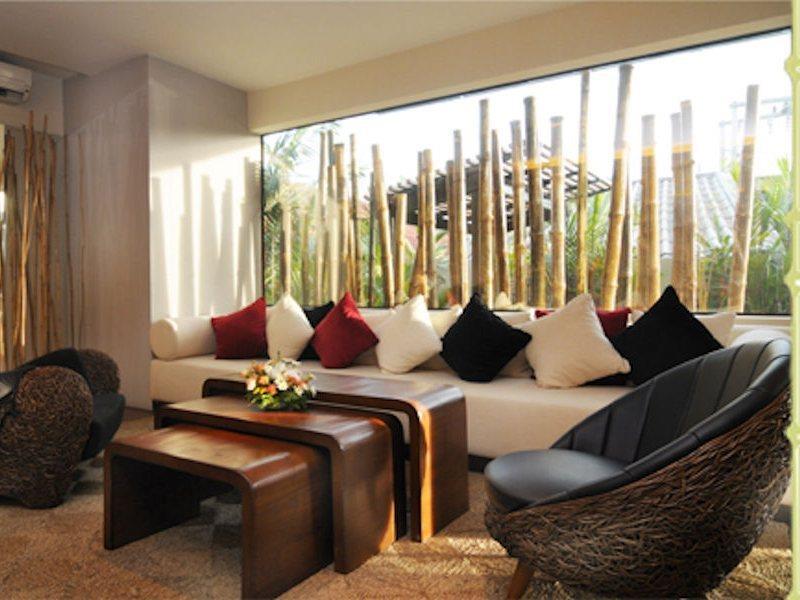 Отель Bamboo House Phuket Карон Экстерьер фото
